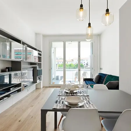 Lejlighed Altido Spacious Apt For 4 With Balcony In Porta Romana
